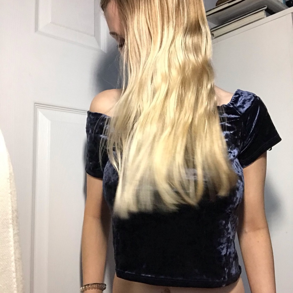 Forger 21 Blue Velvet crop top